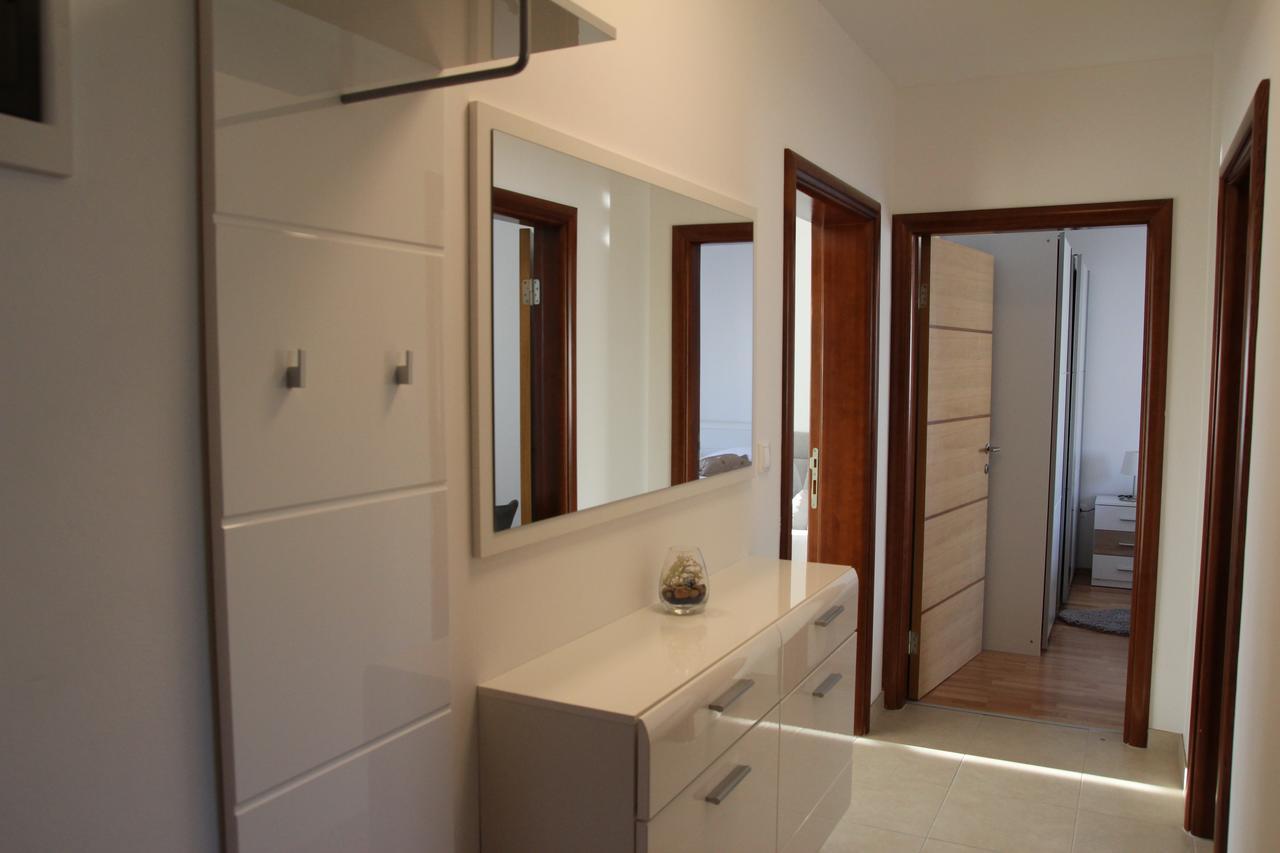 Apartment Mario Podstrana Esterno foto